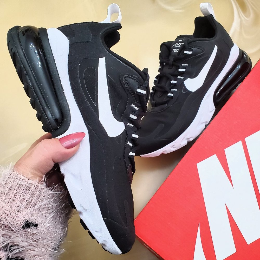 Nike Air Max 270 React - Picture 2 of 8